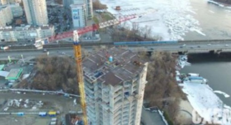 Cуд признал законной скандальную стройку в Киеве, которую связывают с Кличко