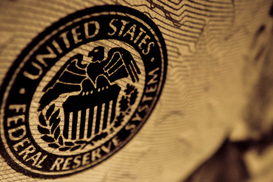 Повышение ставки ФРС укрепило тренд на удешевление нефти