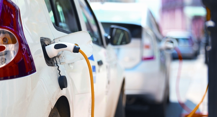 Импорт электромобилей в Украину освобожден от спецпошлин