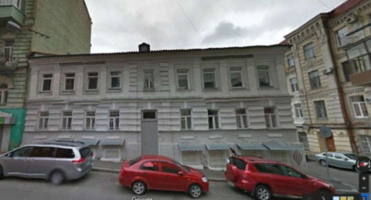 У брата Ющенко забирают дом рядом с Майданом