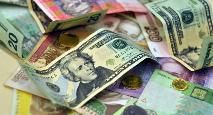 "Бедная" Фемида: киевские судьи получают миллионные подарки и выигрыши