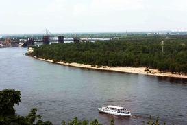 Элитные Робинзоны: кому принадлежит земля киевских островов