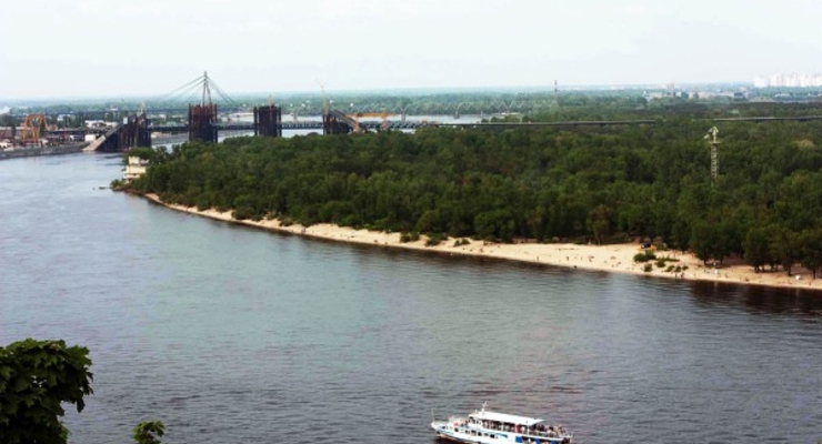 Элитные Робинзоны: кому принадлежит земля киевских островов