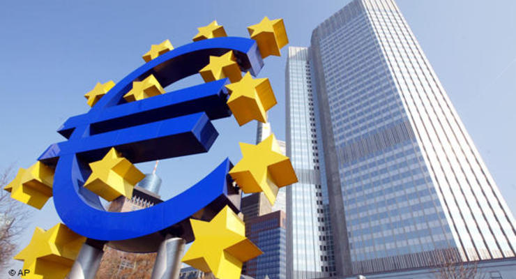 ЕЦБ может продлить программу количественного смягчения (QE)