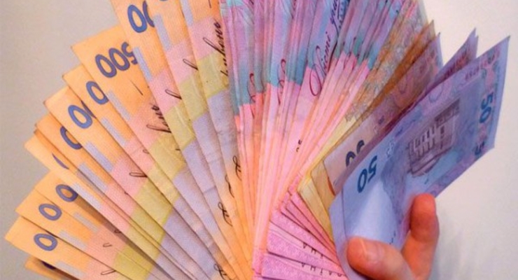 В Украине повышается зарплата на фоне резкого скачка цен