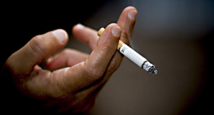 В Париже вырос штраф за брошенный сигаретный окурок