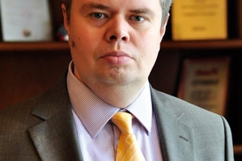 Валютные ограничения НБУ могут быть сняты досрочно