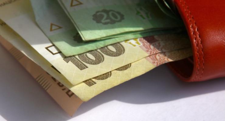 Средняя зарплата киевлян выросла на 400 грн