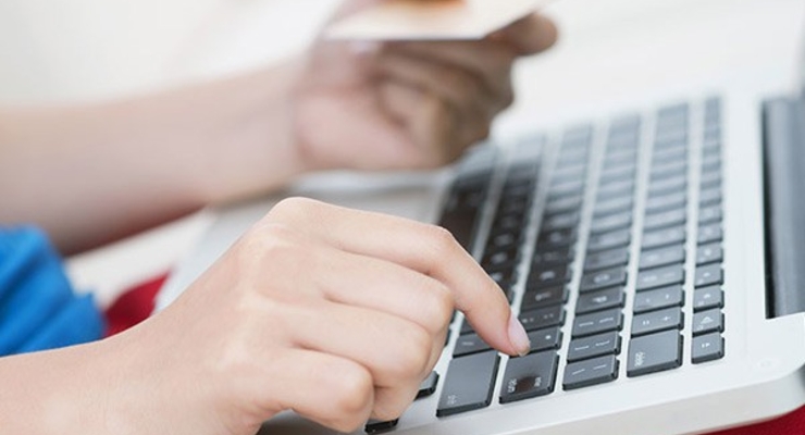 Украинцы ринулись платить за услуги в интернете