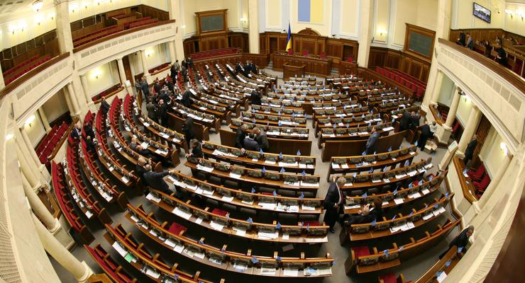 Верховная Рада приняла законы, важные для получения финансовой поддержки Украины
