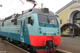 Укрзализныця хочет заменить непопулярные поезда автобусами