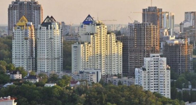 Киевские метры: спрос на недвижимость рухнул вдвое