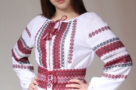 Тысячи долларов за наряд: самые дорогие вышиванки в Украине