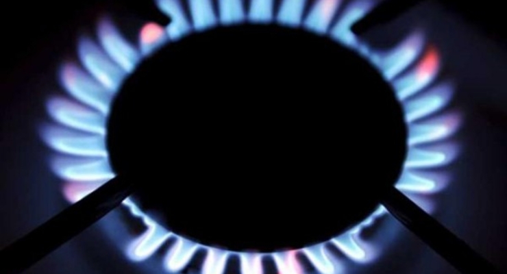 Комиссия не намерена пересматривать тарифы на газ и электричество