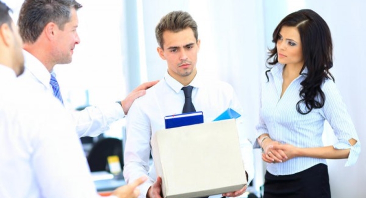 Как понять, что вас хотят уволить: 5 тревожных сигналов