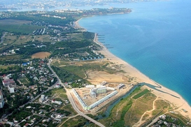 Оккупанты Крыма хотят отбирать землю у переселенцев