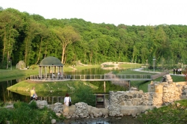 Государственный парк Феофания застраивают нардепы, генералы и церковники - СМИ