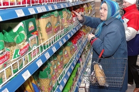 Почти половина россиян резко сократили покупки продуктов