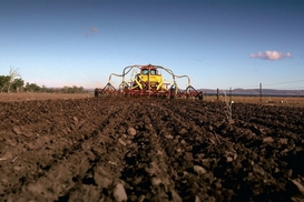 Аграриев хотят перевести на общую систему налогообложения