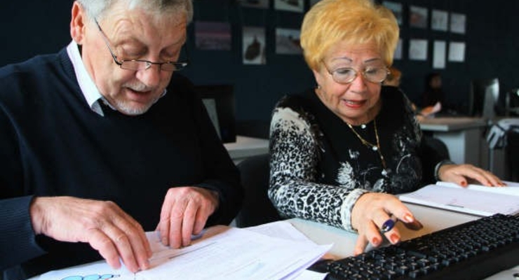 Вакансии для людей третьего возраста