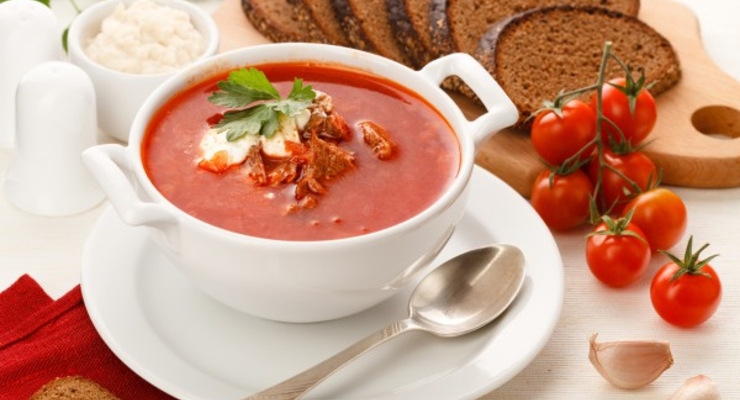 Кастрюля борща стоит больше 60 гривен