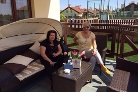 Журналисты показали дом, авто и шикарную жизнь родственников Гонтаревой