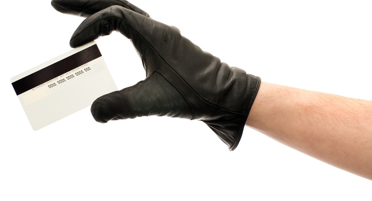 Владельца кредитки можно определить по четырем покупкам - исследование