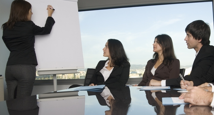 Насколько реально отключить Россию от системы SWIFT?