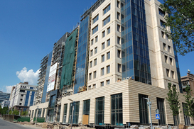 А на меньшее я не согласен: о какой прибавке к зарплате мечают фисные работники