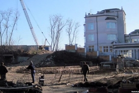 Порошенко затеял строительство в буферной зоне Киево-Печерской Лавры - СМИ