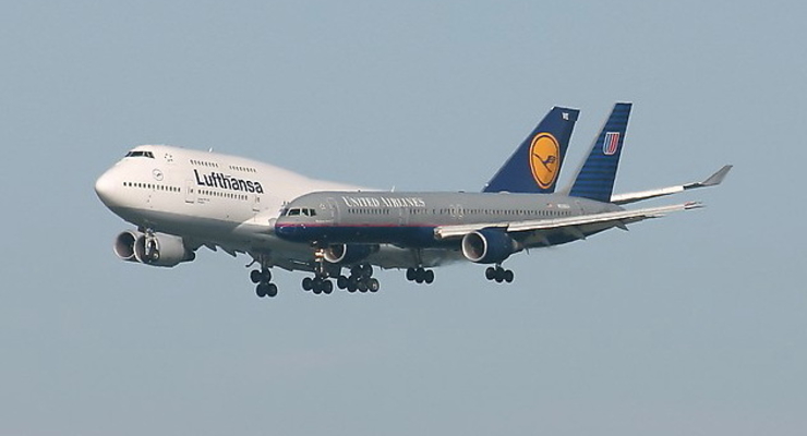 В аэропорты Харькова, Днепропетровска и Запорожья запрещены полеты с 00:00 суботы