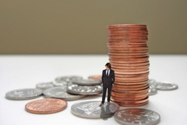 Минфин готовит 30%-ный налог на превышение расходов