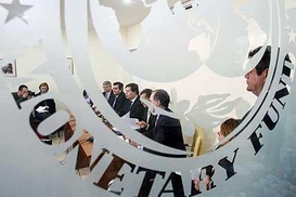 Украина будет вести переговоры с МВФ об увеличении программы stand-by