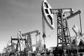 Нефть дорожает на торгах в пятницу