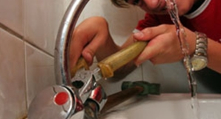 Кабмин выделит на погашение задолженности регионов за услуги ЖКХ и газ 7,3 млрд грн