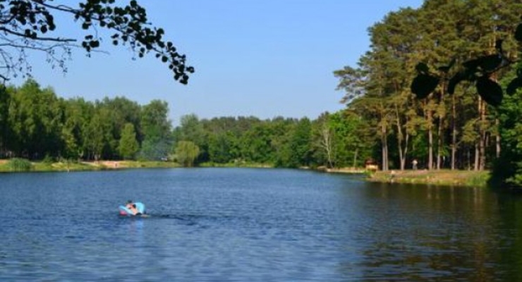 Сын заместителя генпрокурора владеет участком бывшей турбазы «Ворзель»