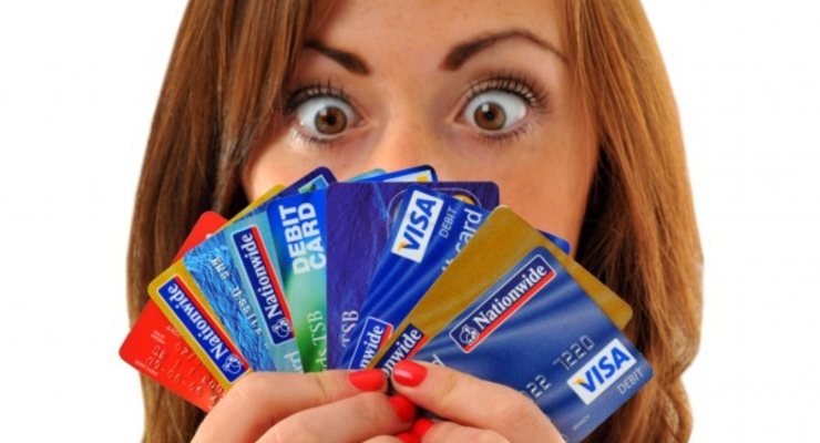 Зачем НБУ переводит пенсии и зарплаты на безналичные счета