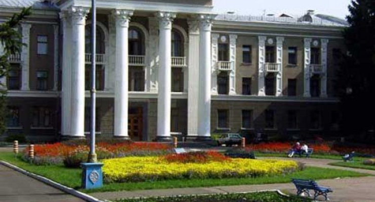 Кто получал пожизненное содержание от власти: Литвин, Стельмах и бывшие премьеры