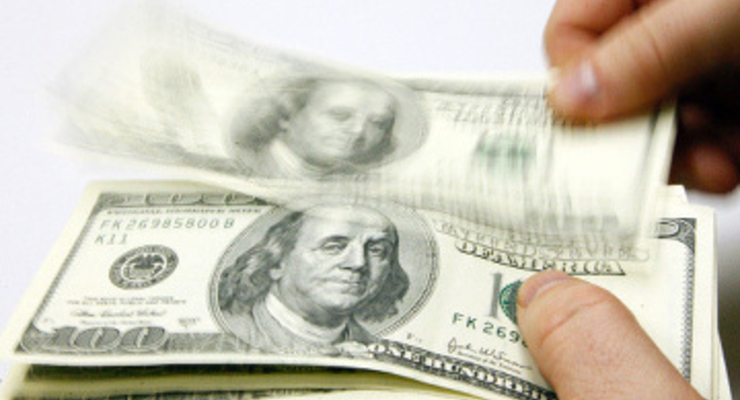 Межбанк закрылся долларом по 11,90 грн