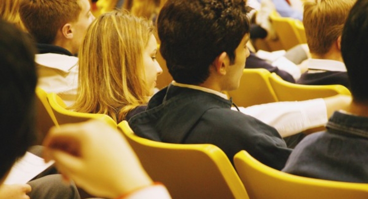 Подростковые тренинги: каковы основные принципы занятий