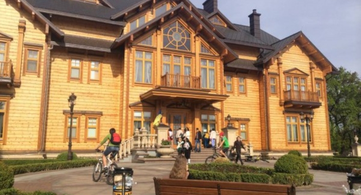 За экскурсию в Хонку берут по 200 гривен