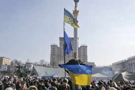 Волонтеры Евромайдана открыли Центр занятости свободных людей