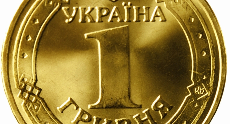 В киевских магазинах раскупают каски и биты