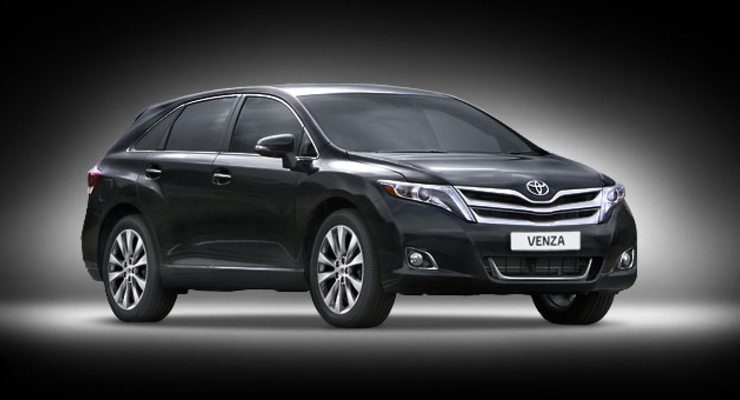 Экономия до 17 000 грн на Toyota Venza