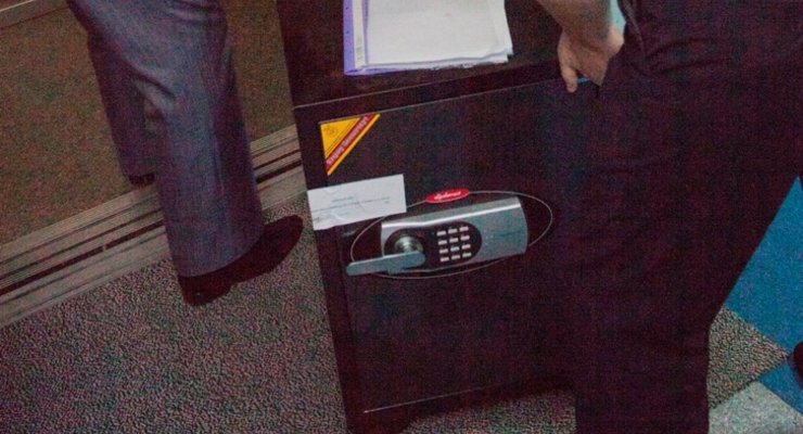 Как спасать документы и данные от изъятия