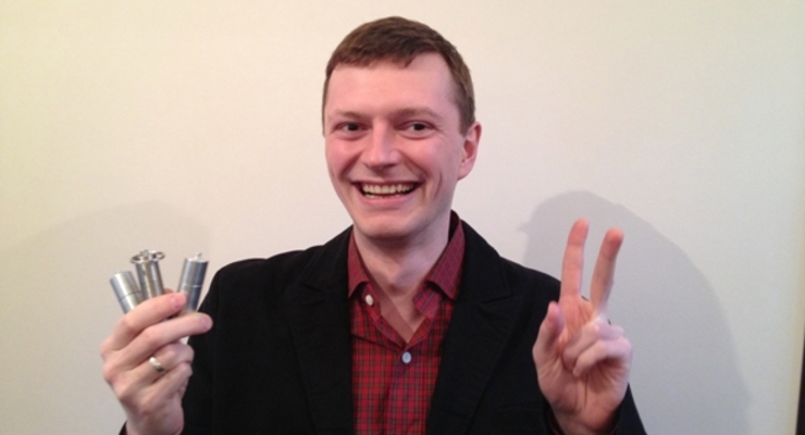 Пример стартапера: производство защитных металлических футляров  для флешек