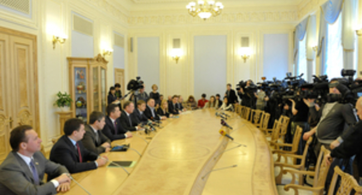 Депутаты от Партии регионов подтвердили абсурдность обвинений в совместительстве