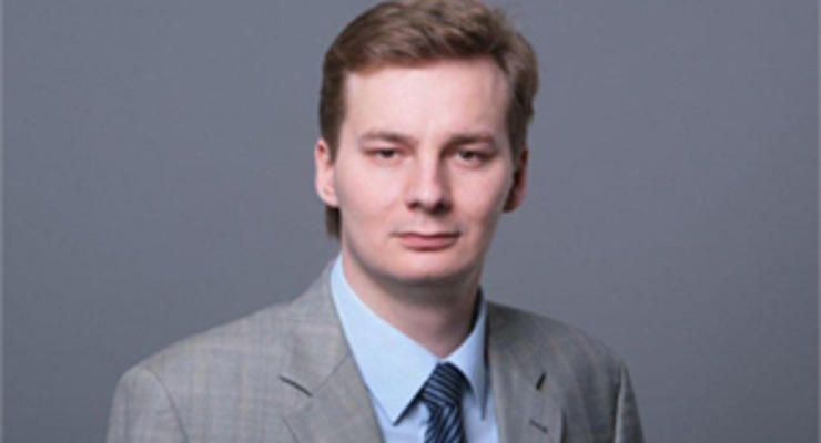 Дмитрий Шпенов: Депутаты-совместители не смогут усидеть на двух креслах одновременно