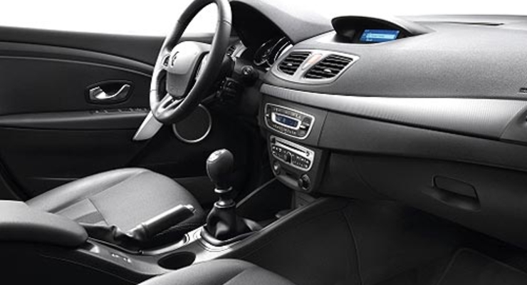 Дебют месяца: гарантия от Renault