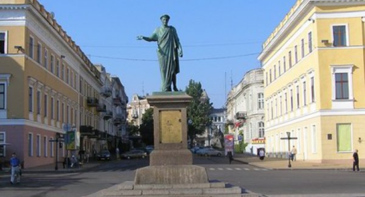 Сколько стоит снять квартиру в Одессе на Новый год